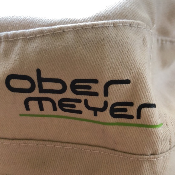 OBERMEYER HAT. BRAND NEW. ONE SIZE FITS MOST - Picture 7 of 7